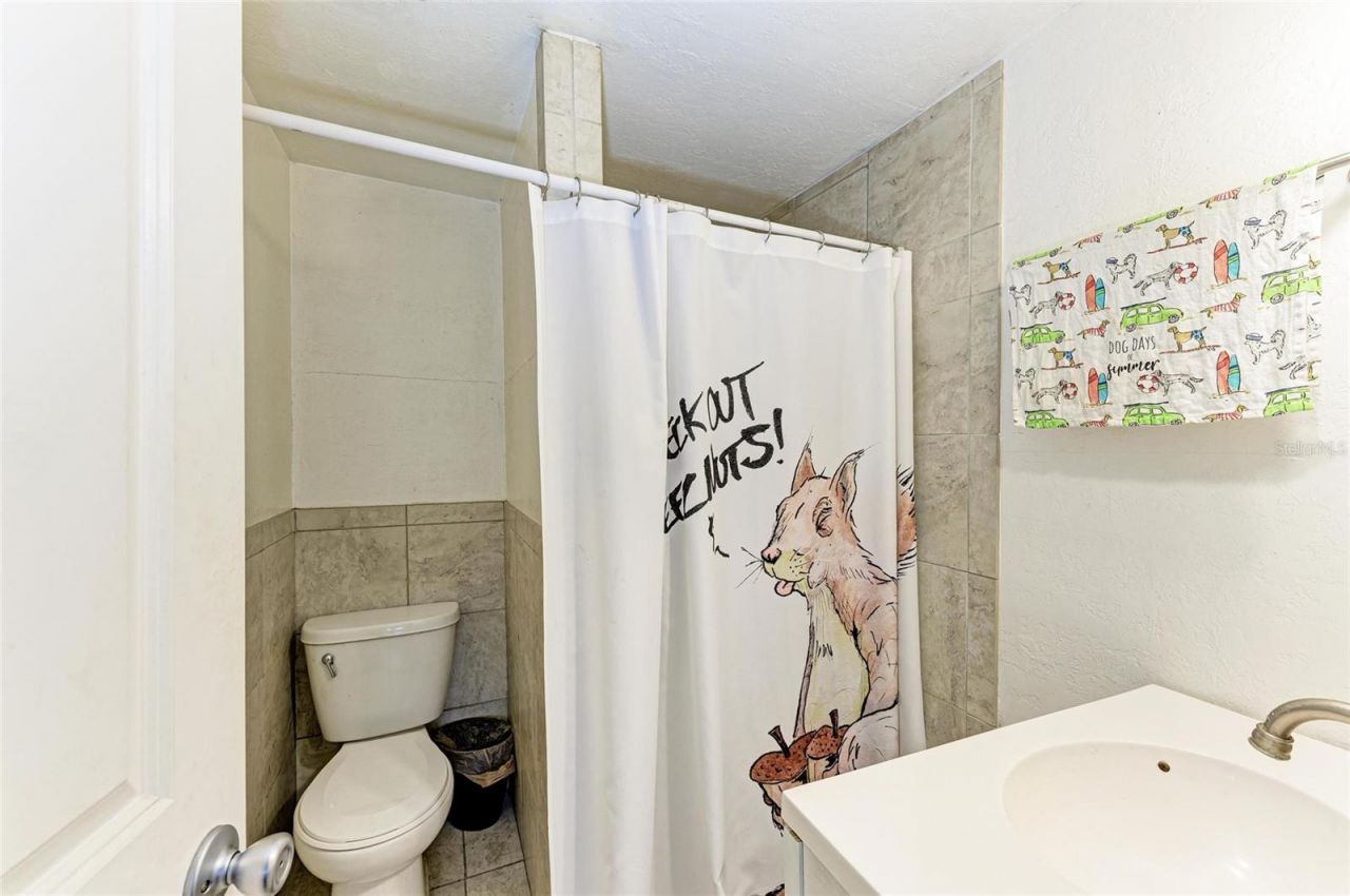 432 Adelia Avenue, Sarasota, FL 34236 Photo