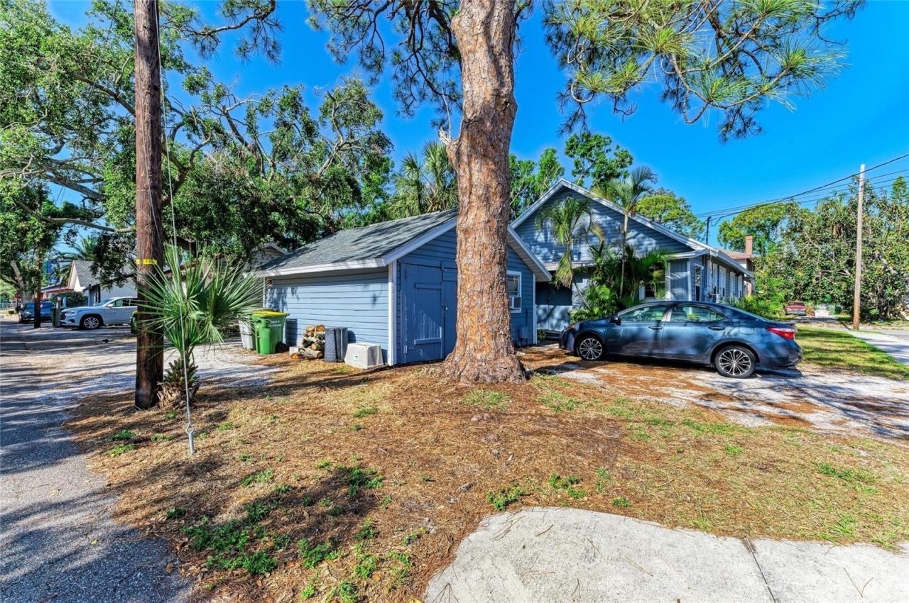 432 Adelia Avenue, Sarasota, FL 34236 Photo