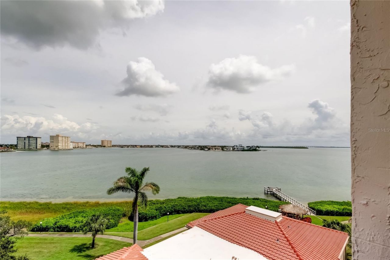 6218 Palma Del Mar Boulevard S, Unit 606, Saint Petersburg, FL 33715 Photo