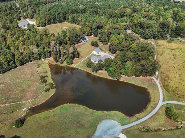 194 Fawns Rest Road, Siler City, NC 27344