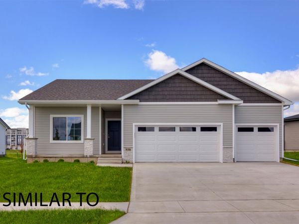 605 NW Atlas Lane, Waukee, IA 50263