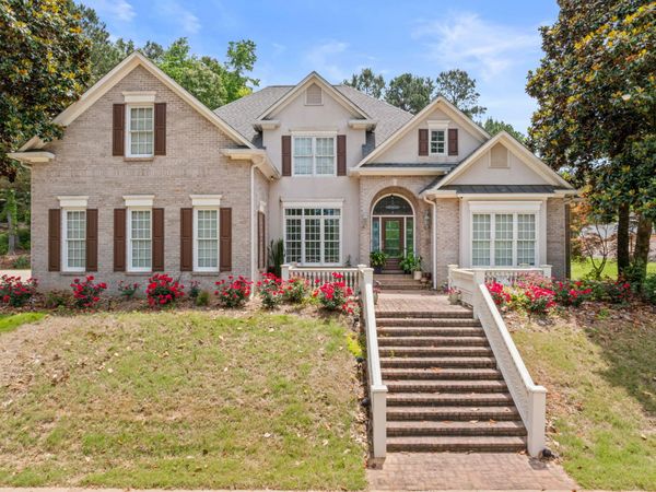 203 Francis Dr., Fulton, MS 38843