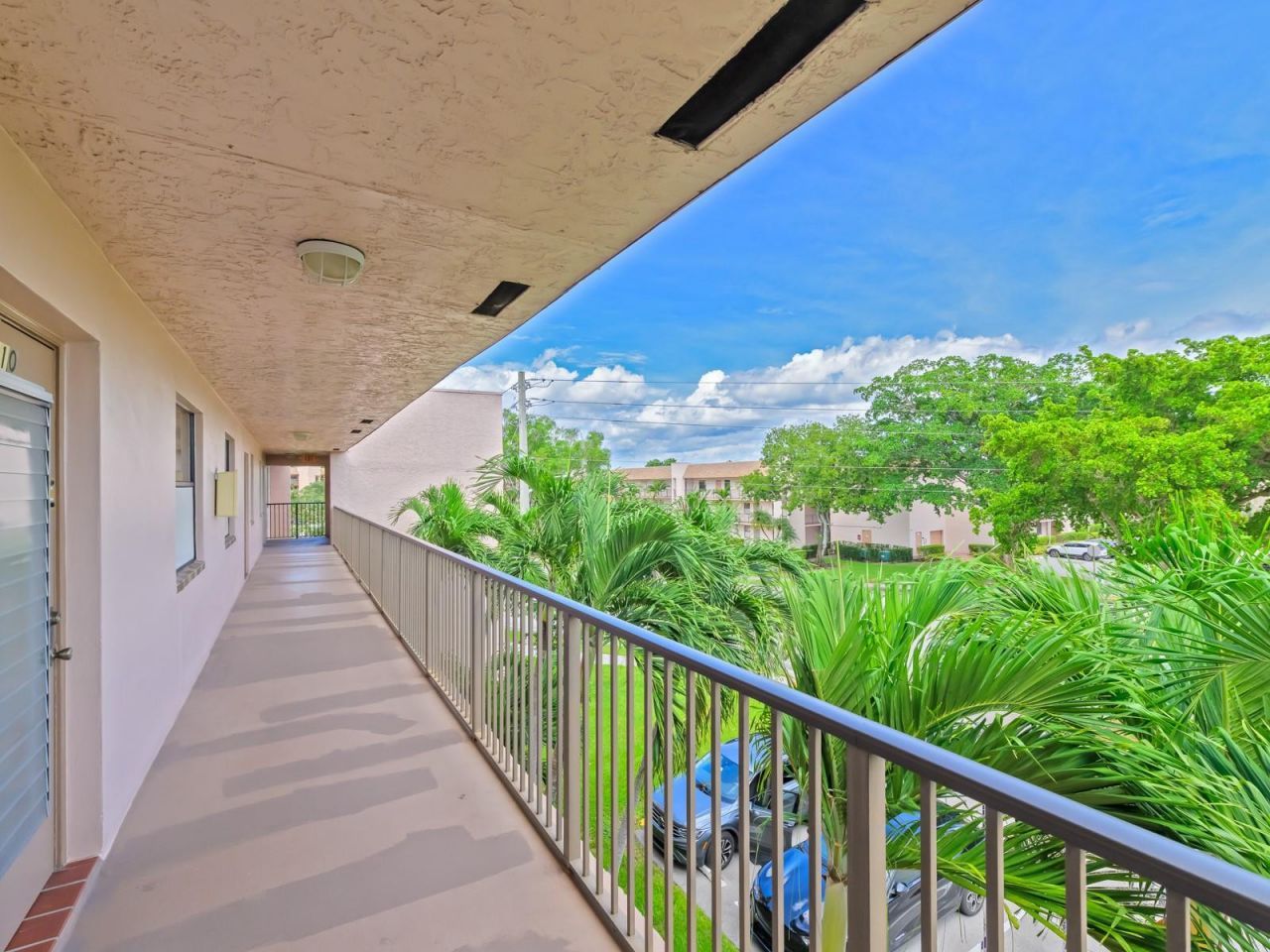 10402 Sunrise Lakes Boulevard, Unit 312, Sunrise, FL 33322 Photo