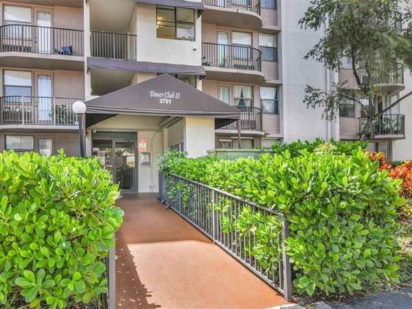 2701 Riverside Dr, Unit 305-B, Coral Springs, FL 33065