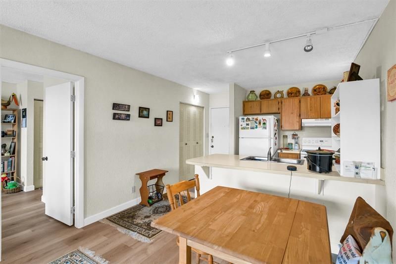 2701 Riverside Dr, Unit 305-B, Coral Springs, FL 33065 Photo