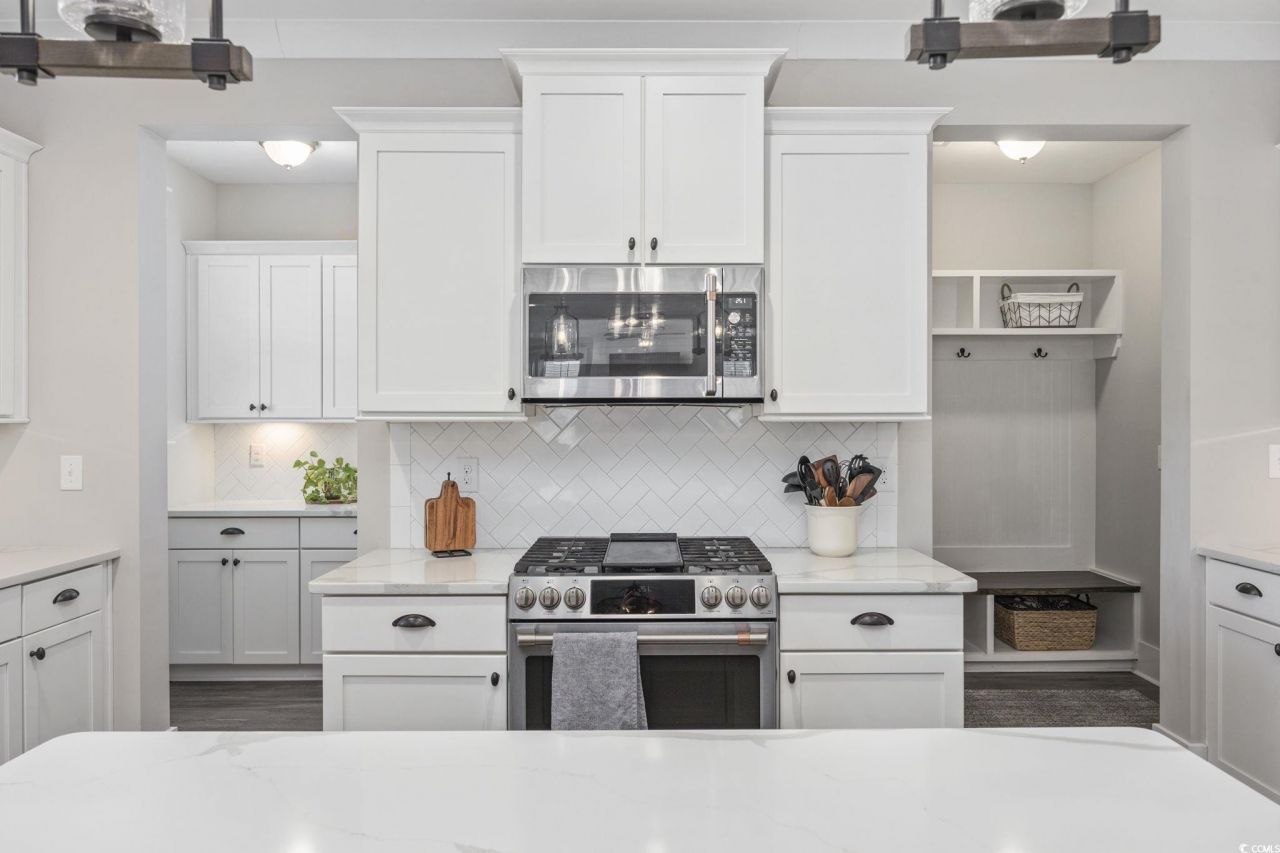 6194 Chadderton Circle Photo 14