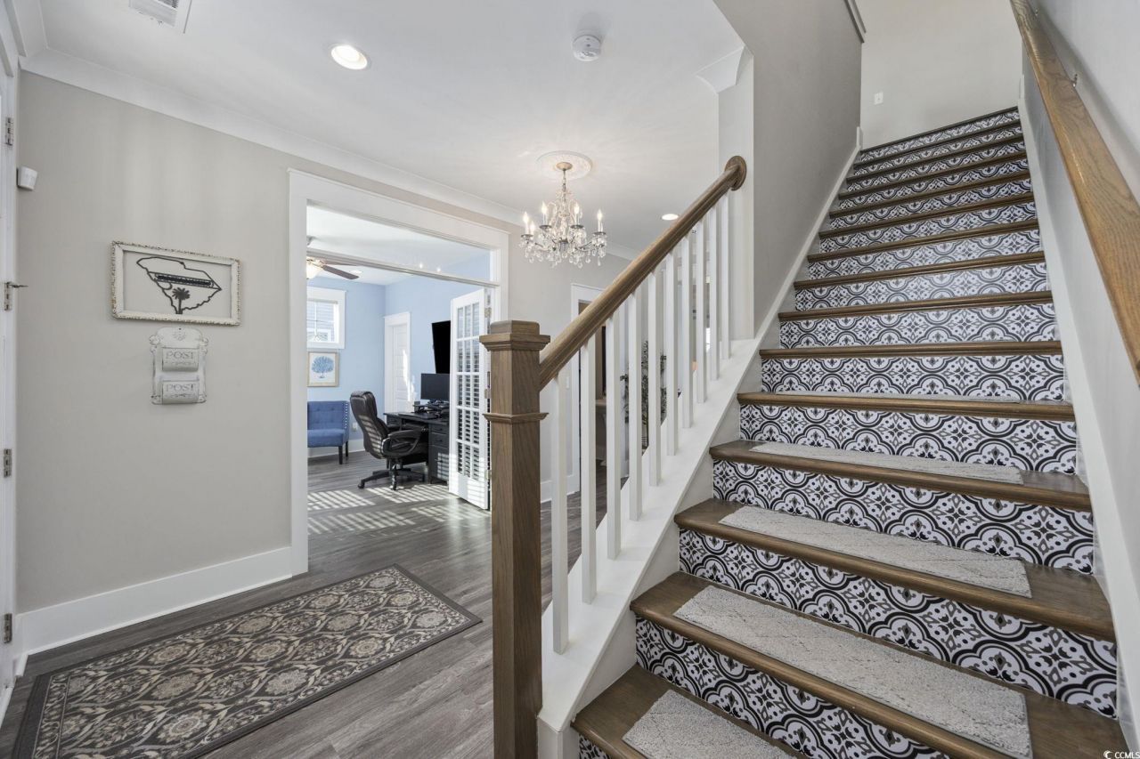 6194 Chadderton Circle Photo 4