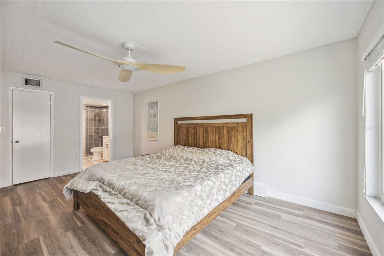 3320 Gulf Of Mexico Drive, Unit 207-C, Longboat Key, FL 34228 Photo