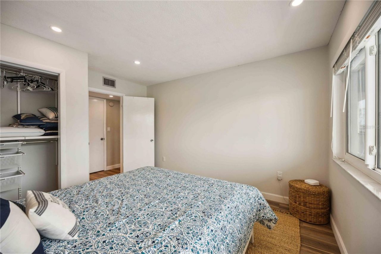 3320 Gulf Of Mexico Drive, Unit 207-C, Longboat Key, FL 34228 Photo