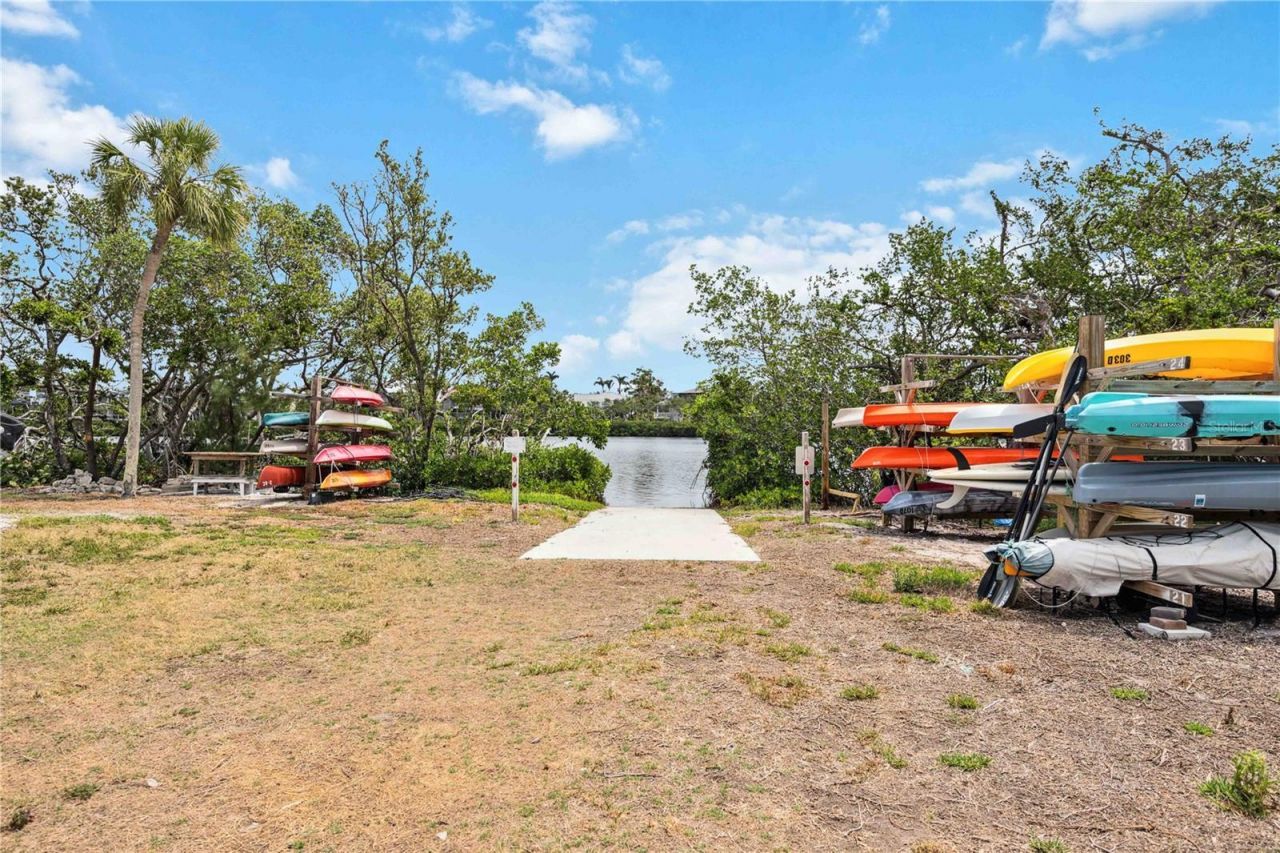 3320 Gulf Of Mexico Drive, Unit 207-C, Longboat Key, FL 34228 Photo