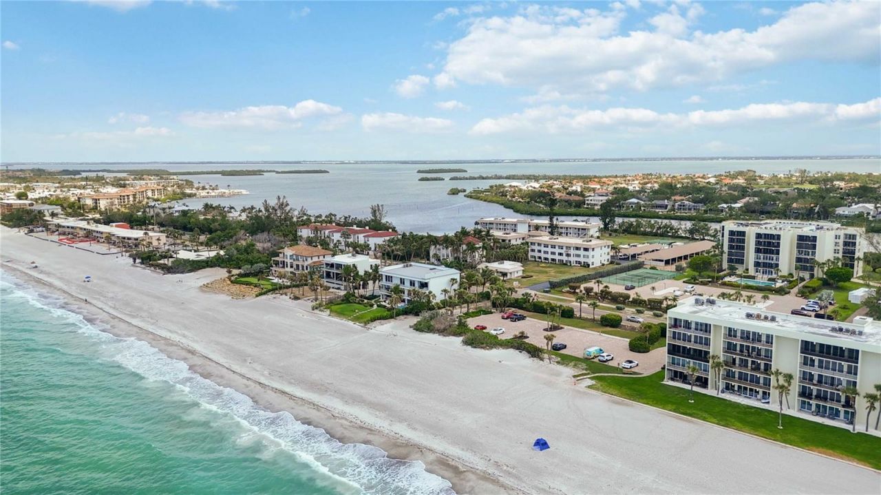 3320 Gulf Of Mexico Drive, Unit 207-C, Longboat Key, FL 34228 Photo