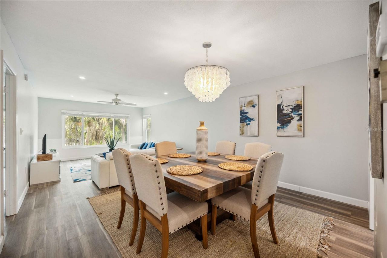 3320 Gulf Of Mexico Drive, Unit 207-C, Longboat Key, FL 34228 Photo