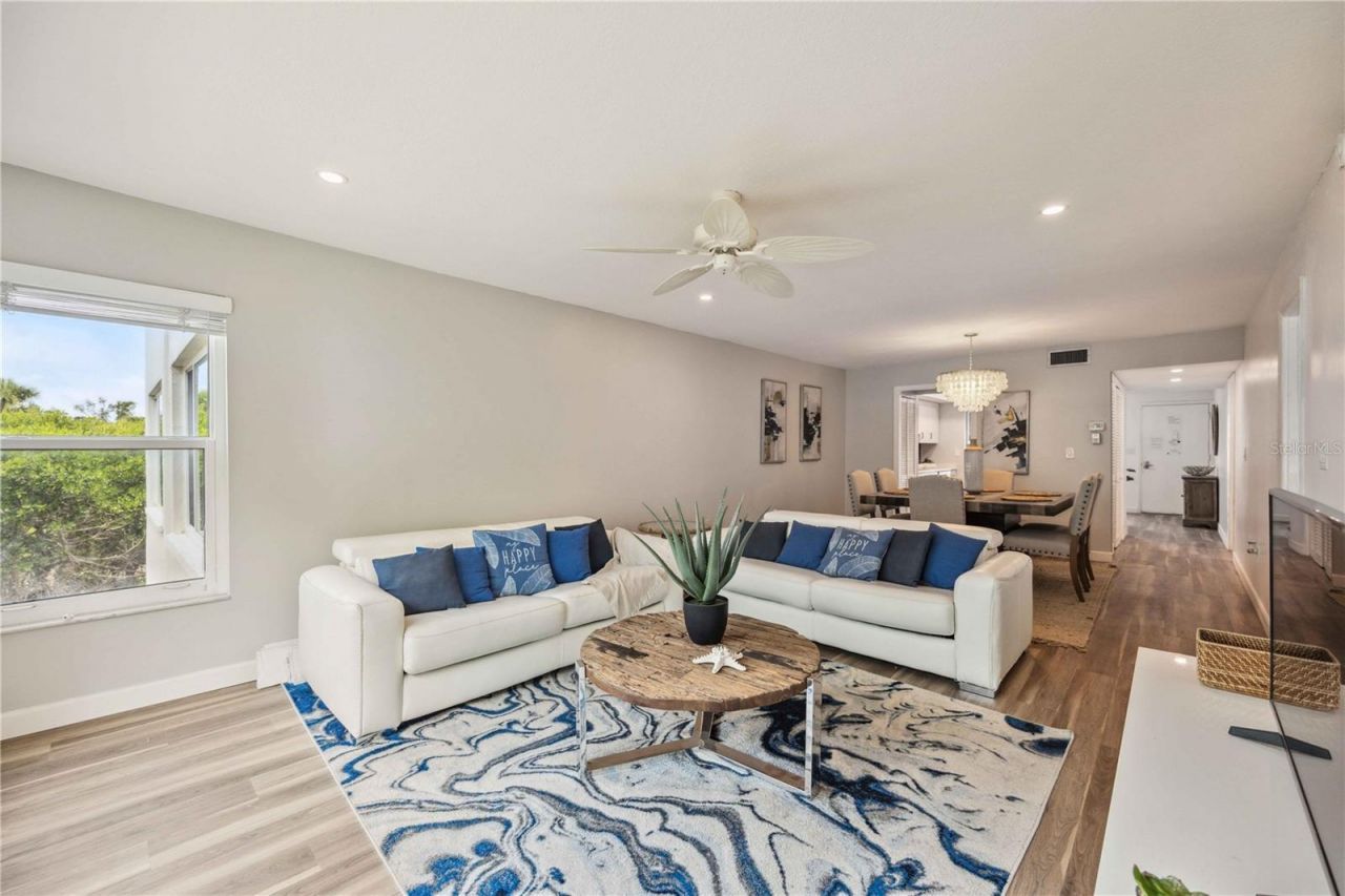 3320 Gulf Of Mexico Drive, Unit 207-C, Longboat Key, FL 34228 Photo