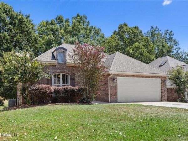 113 Shadow Ridge Road, Hattiesburg, MS 39402