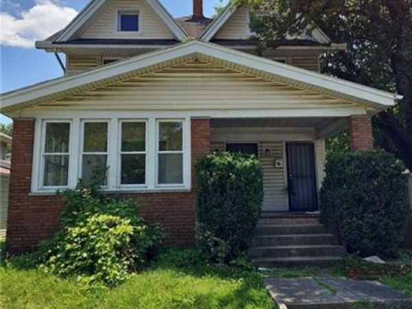 811 Collins Street, Toledo, OH 43610