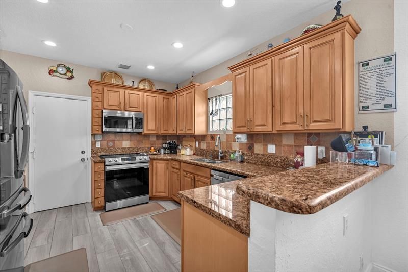 3471 NW 112th Ave, Coral Springs, FL 33065 Photo