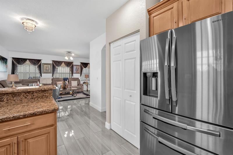 3471 NW 112th Ave, Coral Springs, FL 33065 Photo