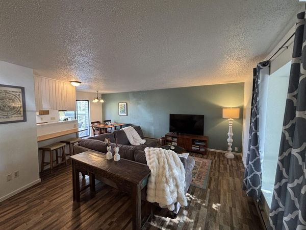 1714 NW Lamont, Pullman, WA 99163