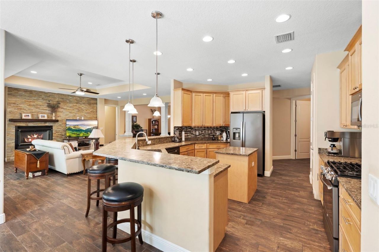 1806 Glenwood Oaks Lane, Deland, FL 32720 Photo