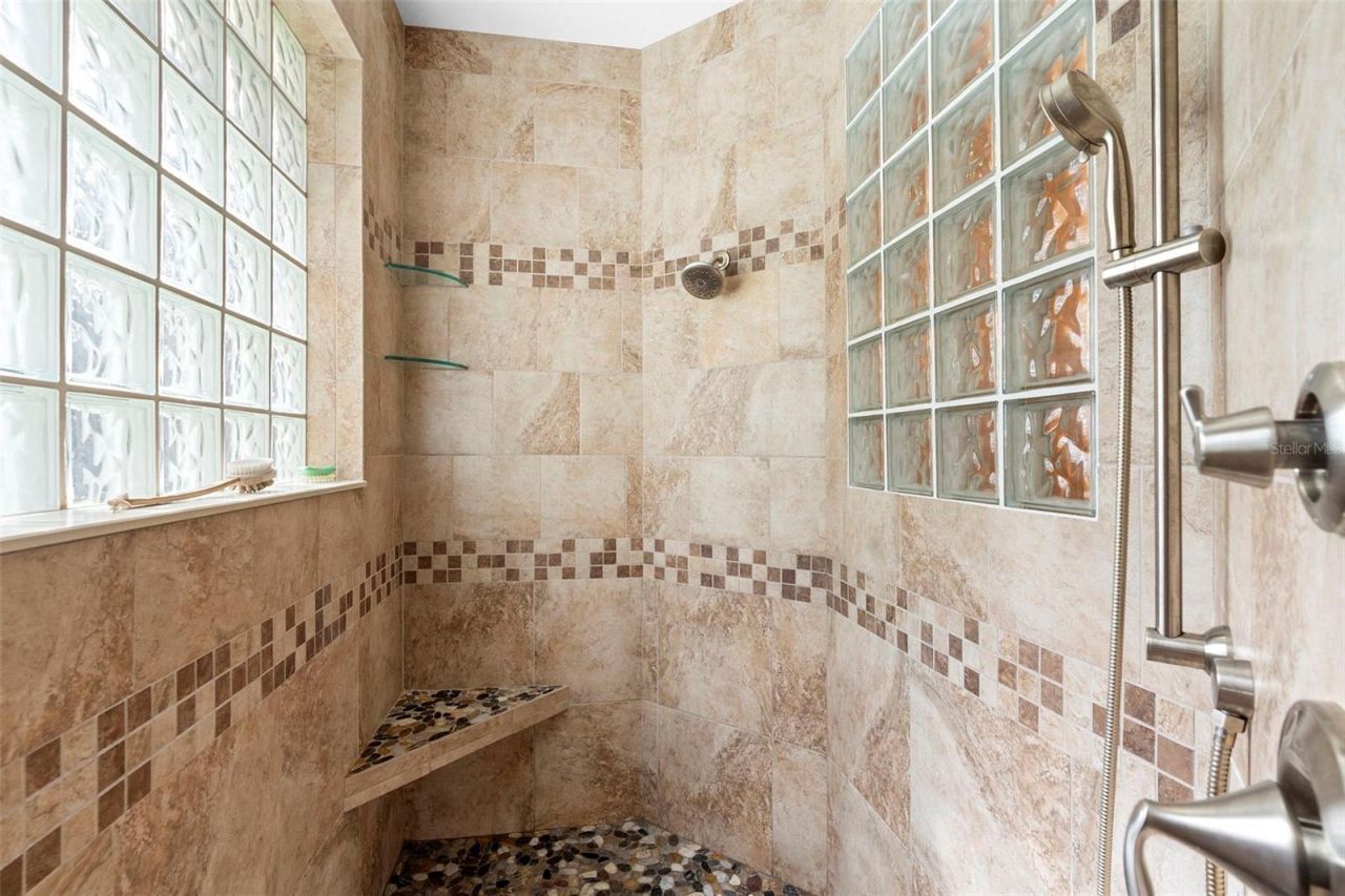 1806 Glenwood Oaks Lane, Deland, FL 32720 Photo