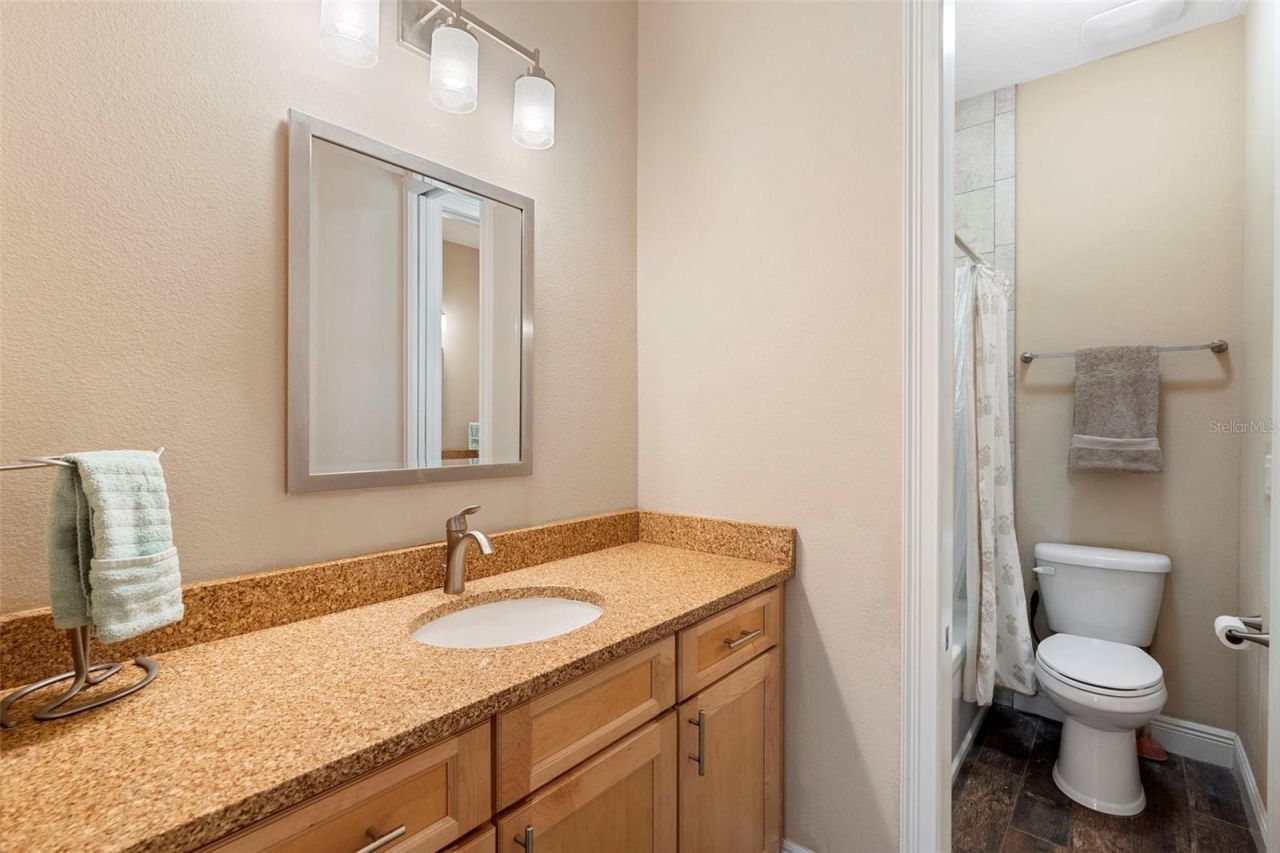 1806 Glenwood Oaks Lane, Deland, FL 32720 Photo