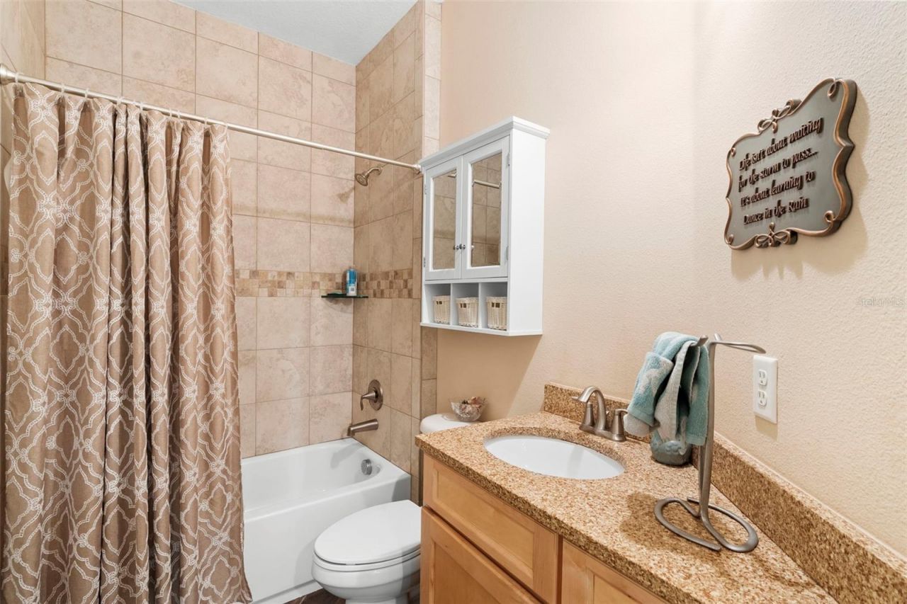 1806 Glenwood Oaks Lane, Deland, FL 32720 Photo