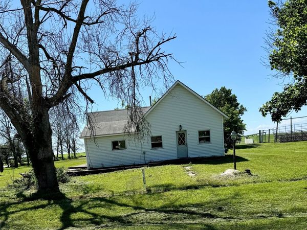 419 Lincoln Street, Yale, IA 50277