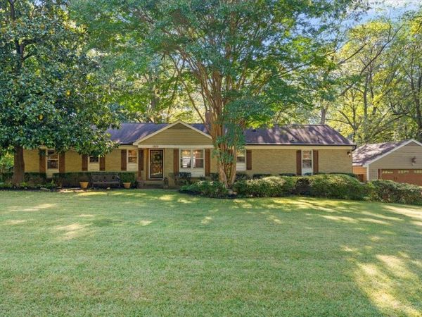 1220 E IRVIN DR, Memphis, TN 38119