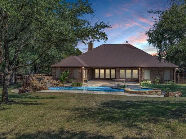 1865 Austin Hines Drive, China Spring, TX 76633