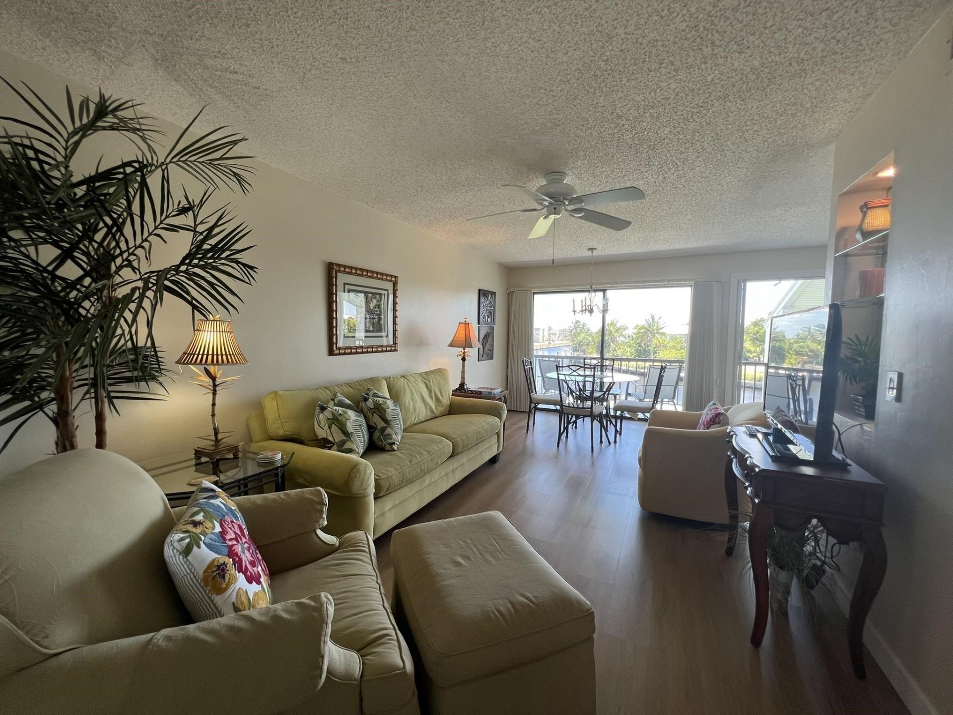 1250 Tennisplace Ct, Unit A33, Sanibel, FL 33957 Photo