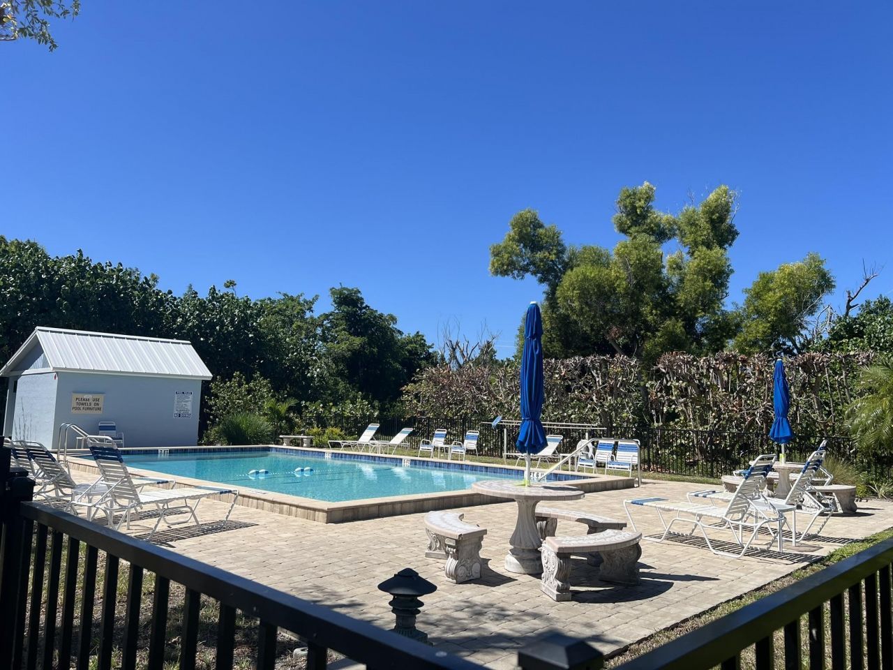 1250 Tennisplace Ct, Unit A33, Sanibel, FL 33957 Photo