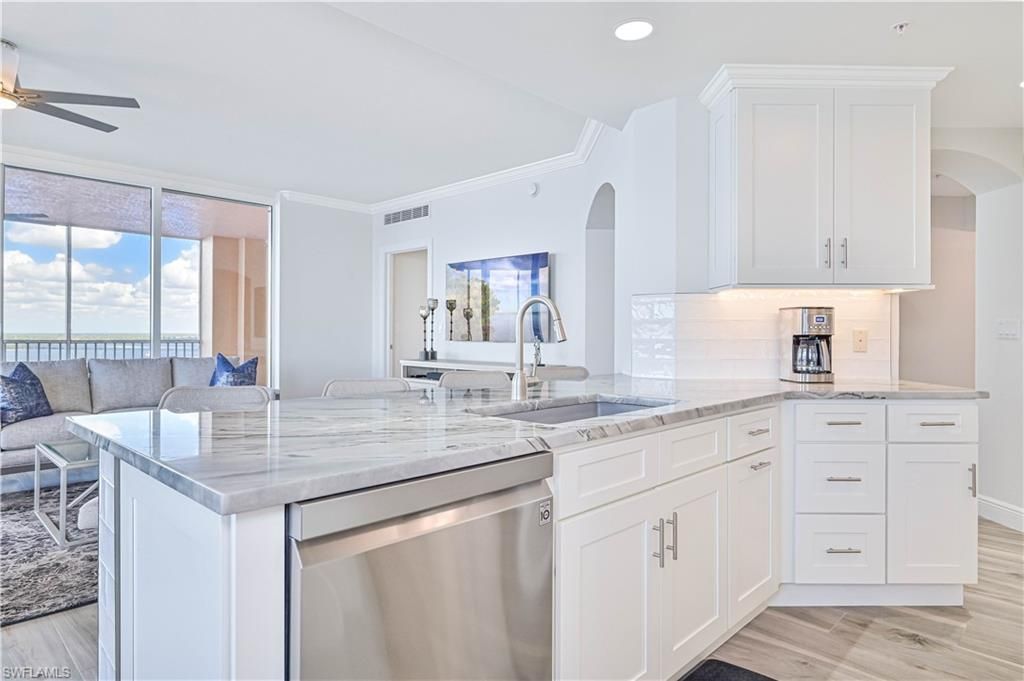 2104 W 1st St, Unit 1701, Fort Myers, FL 33901 Photo