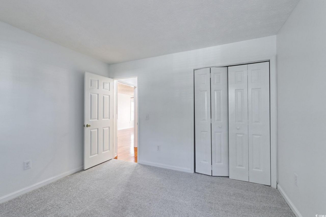 489 White River Dr. Photo 17
