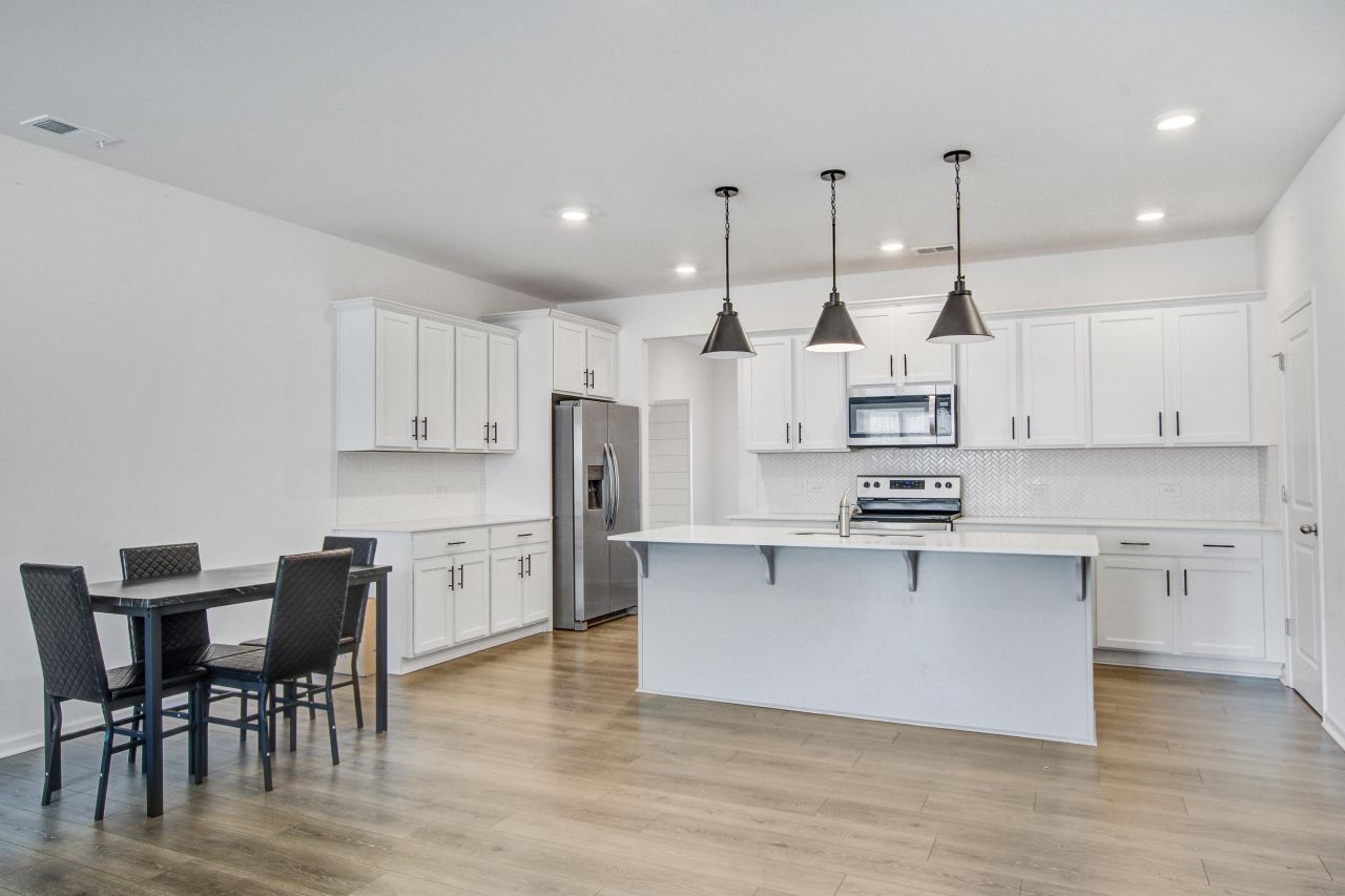 308 Surfbird Road Photo 10