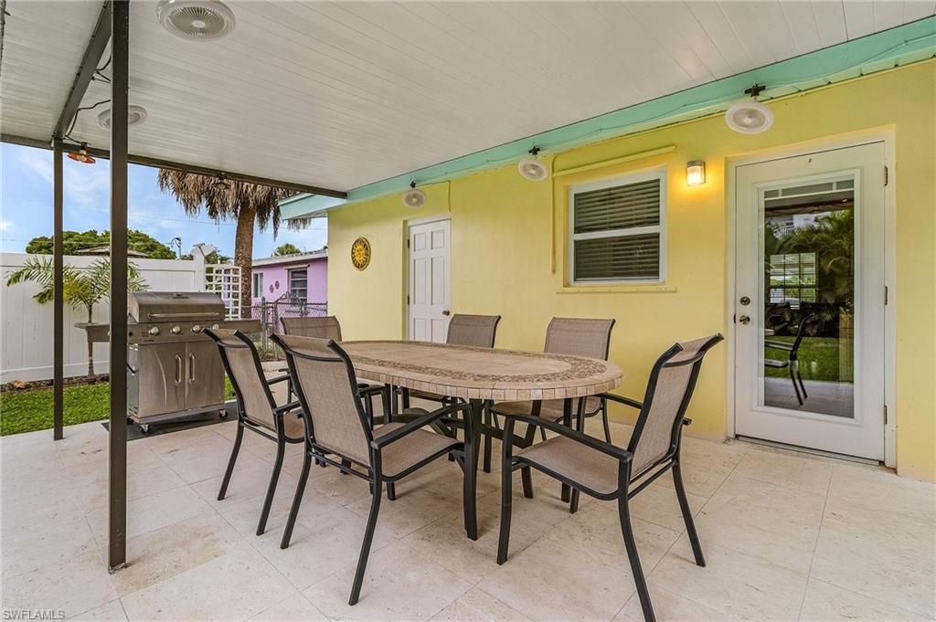 1281 10th St N, Naples, FL 34102 Photo