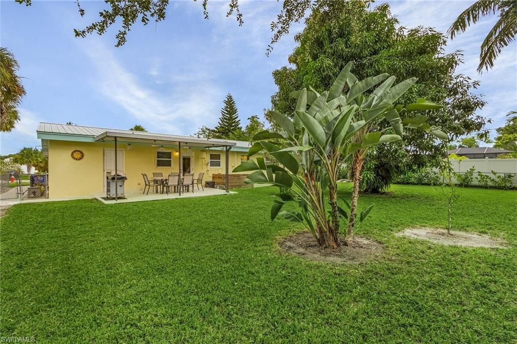 1281 10th St N, Naples, FL 34102 Photo