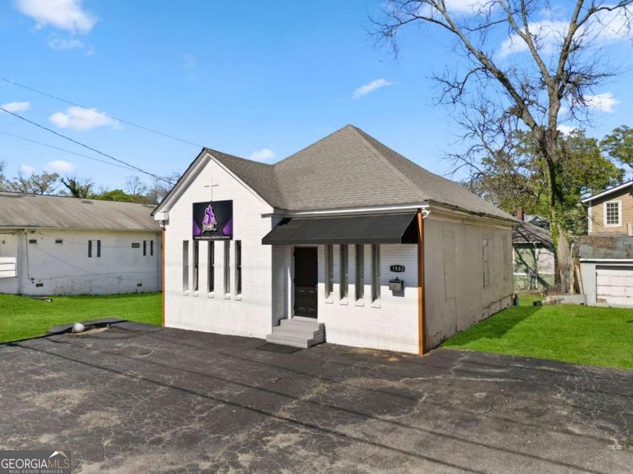 Property Image 4