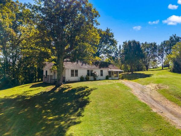 5972 Leepers Ferry Rd, White Pine, TN 37890