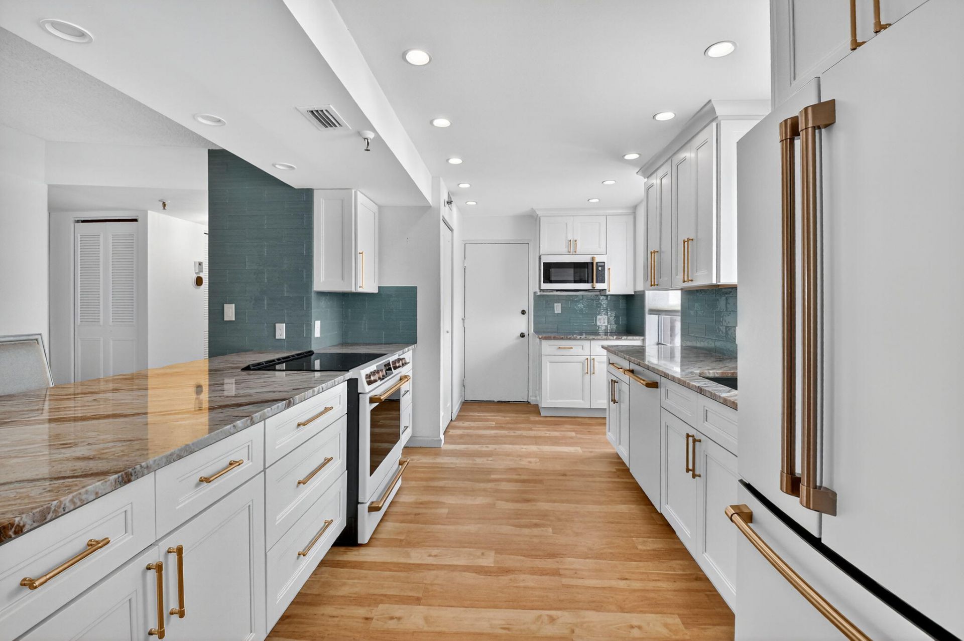 5340 NW 2nd Avenue, Unit 220, Boca Raton, FL 33487 Photo