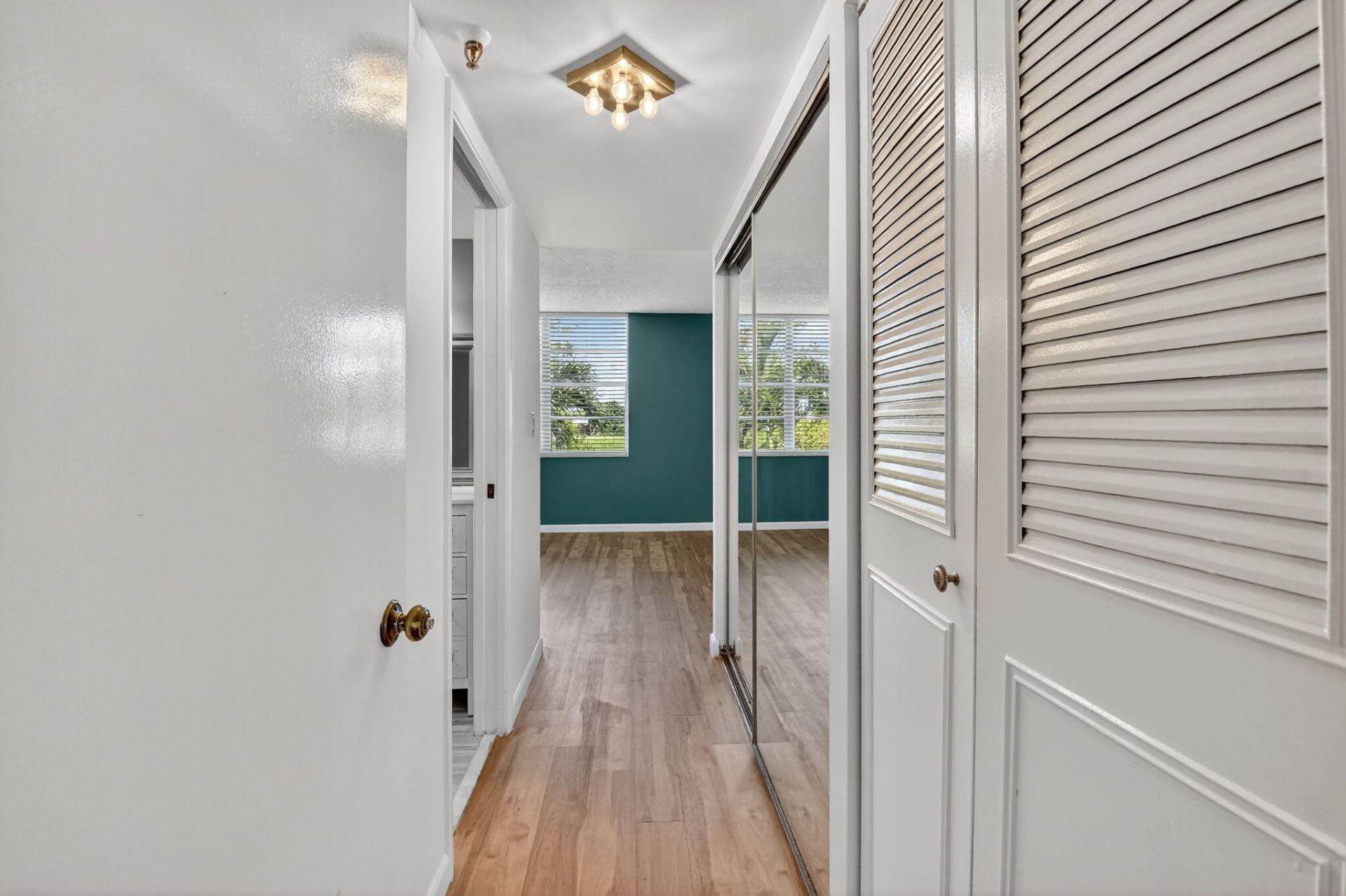 5340 NW 2nd Avenue, Unit 220, Boca Raton, FL 33487 Photo