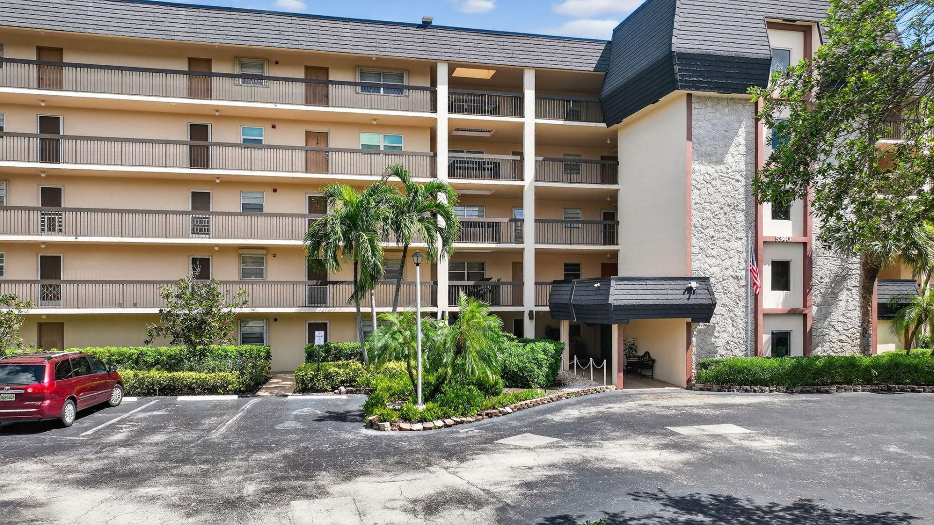 5340 NW 2nd Avenue, Unit 220, Boca Raton, FL 33487 Photo