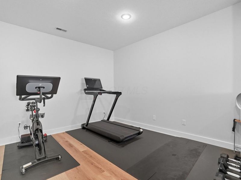 5049 Dinard Way, Columbus, OH 43221 Photo 23