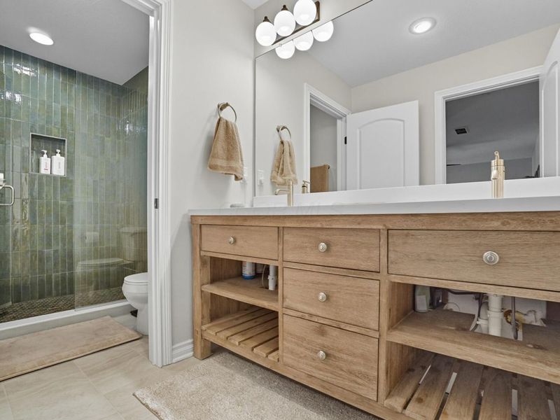 5049 Dinard Way, Columbus, OH 43221 Photo 32