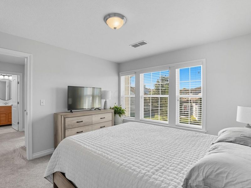 5049 Dinard Way, Columbus, OH 43221 Photo 38