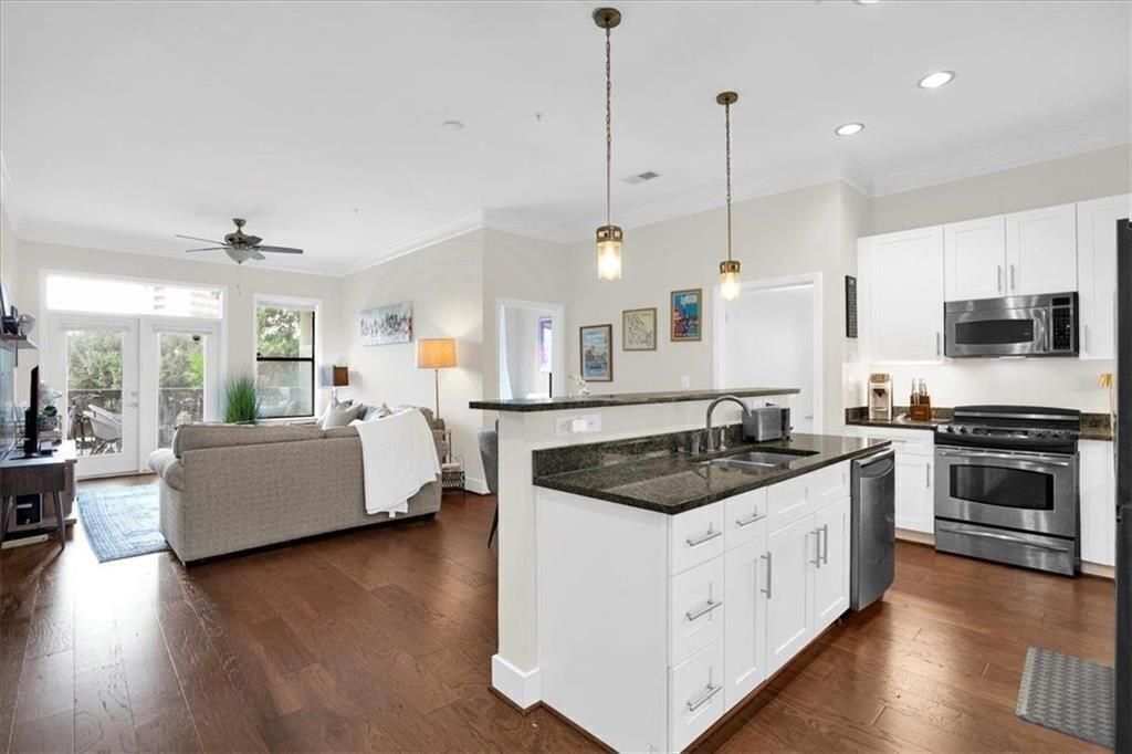 425 Chapel Street Sw, Unit 1109, Atlanta, GA 30313 Main Photo