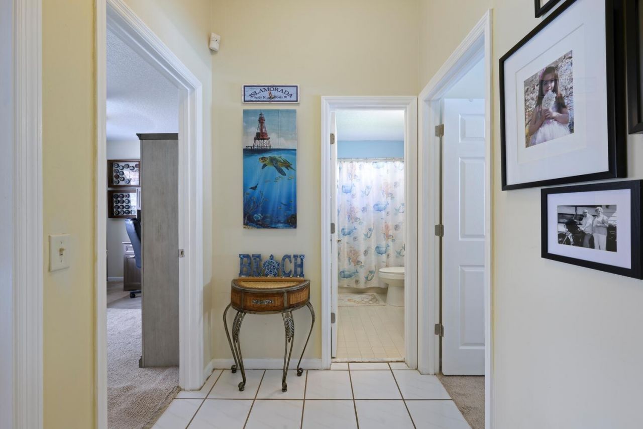 187 Parkwood Drive, Royal Palm Beach, FL 33411 Photo