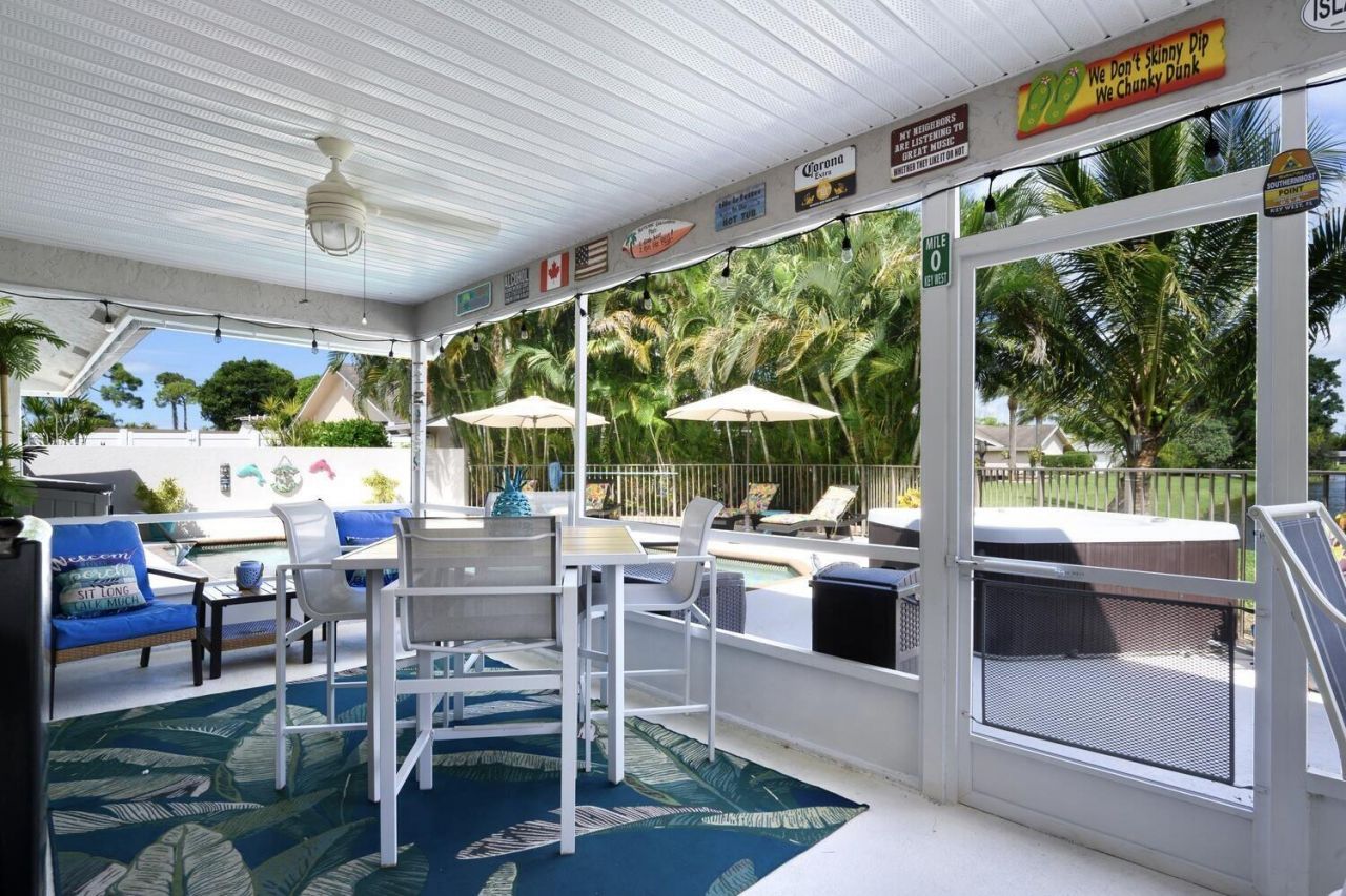 187 Parkwood Drive, Royal Palm Beach, FL 33411 Photo