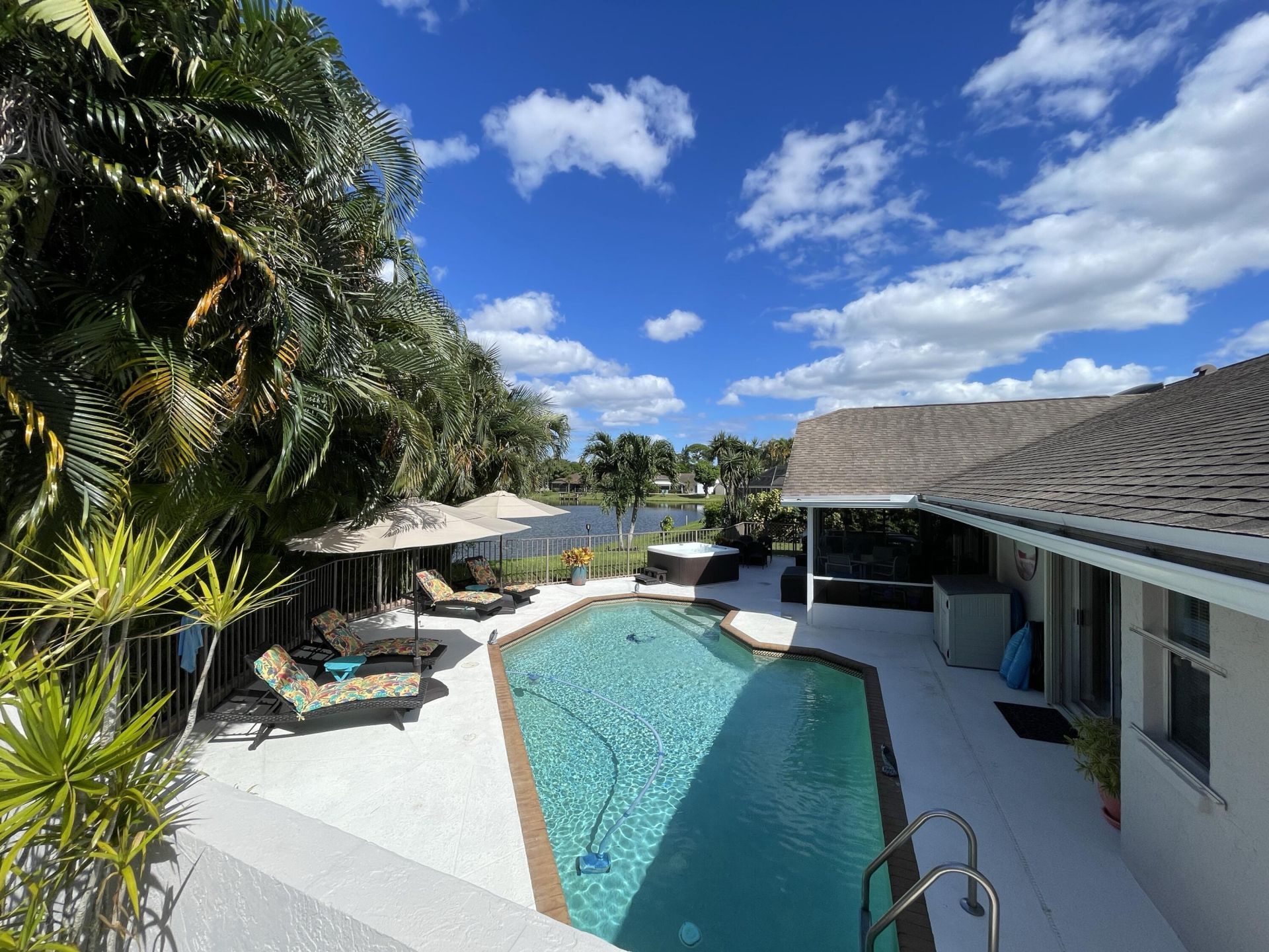 187 Parkwood Drive, Royal Palm Beach, FL 33411 Photo