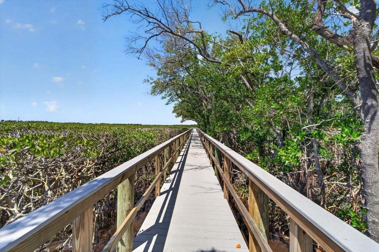 1343 Perico Point Circle, Unit 117, Bradenton, FL 34209 Photo