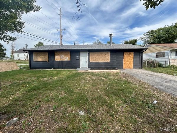 1601 Andrews Drive, Cahokia, IL 62206